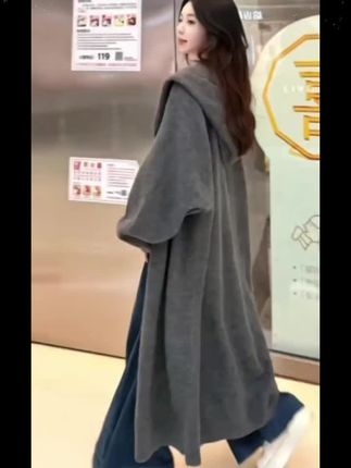 随随便便一搭就很好看的毛衣大开衫#秋冬穿搭 #毛衣穿搭 #今天穿什么 #谁穿谁好看 #早秋贵气感穿搭