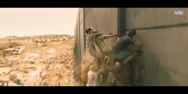 《僵尸世界大战》第4集!丧尸病毒席卷全球,人类为寻求生机四处奔波,人类文明能否延续,一同观看...#电影解说 #好剧推荐 #丧尸 #僵尸世界大战 #惊悚悬疑