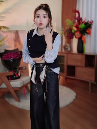 肚子大的姐妹看过来!这条牛仔裤真的太适合你了,它超级显瘦,而且特别舒服,上身效果超赞!它的设计很贴心,能完美修饰你的身材缺点,让你看起来更苗条。如果你是微胖的女生,或者大腿比较粗的,一定要试试这条裤子,穿上后你会爱上它的,快来选购吧!
