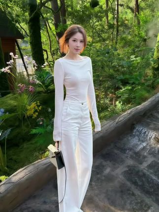 #清纯女神 #女神范 #气质女神穿搭 #时髦穿搭 #好身材好气质