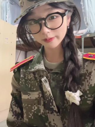 找军嫂#新兵 #手势舞 #萌妹