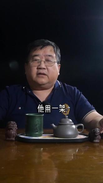 他用落后战机,干翻了当时世界最先进的超音速战机 创造了39米超近距离击落敌机的战例,成了世界空战史上的经典
#高翔 #战机 #空战 #飞行员