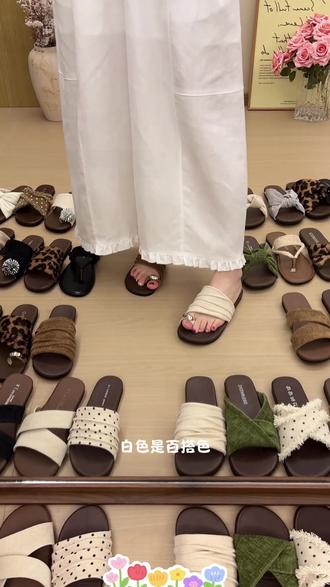 一字套趾拖 今夏火的一字拖! #夏日凉拖 #韩版穿搭 #小众好物 #外穿拖鞋 #平底罗马风