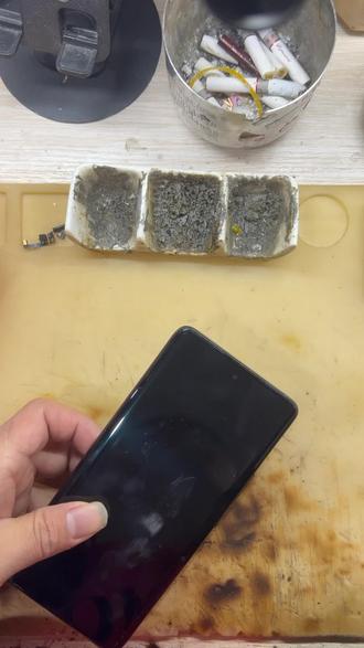 处理一台粉丝的荣耀50#手机维修 #一般人不告诉他 #碎屏 #新年开好局