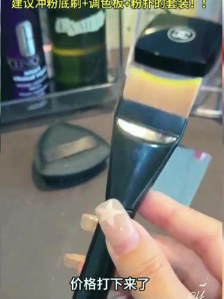 爱美的公主怎么少得了这款双层裙摆蕾丝发圈 搭配小裙子太仙了#小众设计感#精致女人必备 #大肠发圈#发饰头饰真的很加分