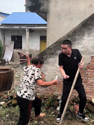你是什么事都不能干!