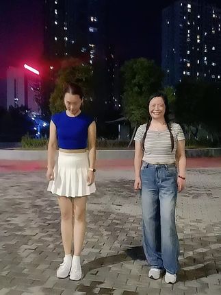 这是我和小草老师每次的见面舞。#记录我的练舞日常 #人间疾苦