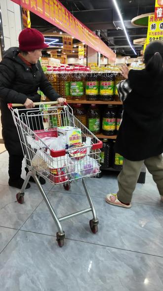 鲁甸的朋友过来捡漏了,通通低于成本价#超市 #同城好店推荐 #清仓捡漏 #强烈推荐 #超市购物