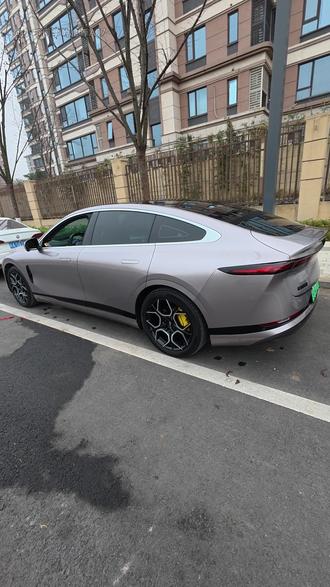 长安启源A07专用后三角百叶窗,专车开模,优质ABS材质,无痕胶固定,有烤漆黑和碳纤维可选,装完运动感满满#长安启源a07 #后三角窗改装 #后三角百叶窗 #改装车 #汽车用品