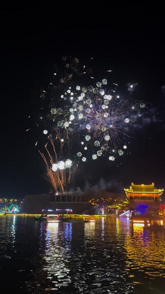 谁会羡慕你呢?大山东烟花秀!繁华压两京!临清东宛园#山东烟花 #山东烟花队请求出战