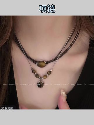钛钢皮质项链 美拉德皮革choker锁骨链女新中式复古串珠项链颈链#项链##视频同款##好物分享#锁骨链