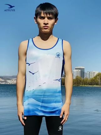 办1000场赛事就有1000款背心,让你的想象空间无限大,心有多宽,路就有多远 #爱徒野