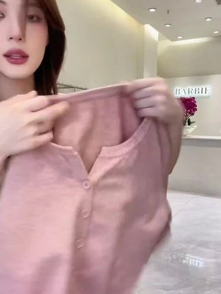#今日穿搭 #针织衫 #韩范穿搭 #开衫穿搭 #藏青蓝女士小衫