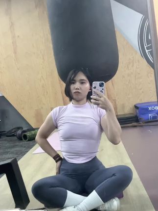 #撸铁女孩 #健身女孩 #健身女孩多巴胺运动日常 #好身材就要不断的雕刻