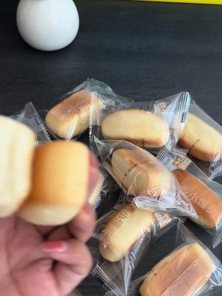 大人小孩都可以吃的小馒头,赶紧去尝尝吧#小馒头 #强烈推荐 #小孩零食 #解馋 #现做现发
