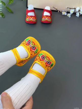 #我要上热门🔥 婴儿虎头鞋软底学步鞋宝宝步前鞋五毒鞋透气舒适春夏0-1岁汉服鞋#虎头鞋 #婴儿鞋 #母婴好物