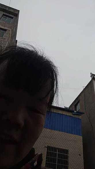 韵达,极兔,中通,京东,快递搬迁到派局所门口往农贸市场的邦邦上取快递的到这边来取