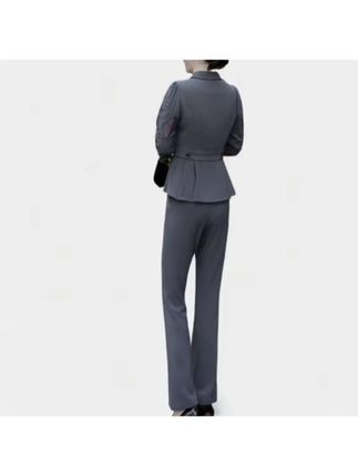 2025秋季新款#大码时尚套装#女气质显瘦设计感镂空上衣裤子两件套潮#引领时尚潮流 #时尚休闲套装 #气质女神穿搭