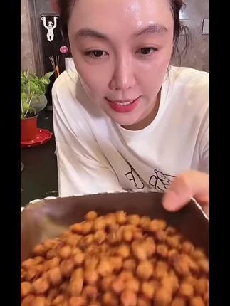 好吃的鹰嘴豆香香脆脆小零食简简单单真不错~#鹰嘴豆#鹰嘴豆推荐#姜妍厨娘天花板 #鹰嘴豆小零食 #鹰嘴豆小零食