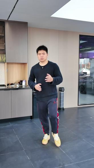 车艺尚新车服务全流程,问界m8提车验车,板车到店#车艺尚 #问界#提车验车 #新车服务