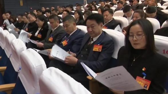 浙北长兴支棱起来了!2025GDP强势破千亿,县人大会议启新程,从实干到拔尖,咱长兴的硬核实力藏不住了🚀 千亿只是起点,未来更可期!#富美长兴启新程 #浙北长兴硬核实力 #长兴GDP破千亿 #长兴发展加速度#长兴