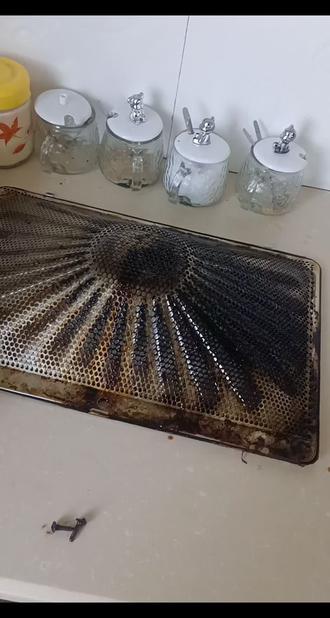 分享烟机清洗拆解过程