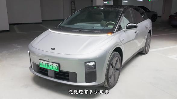 90% 的朋友都不清楚的多屏控制技巧,一起视频教会你#理想i6#理想l9 #理想l7 #理想汽车#理想用车小知识