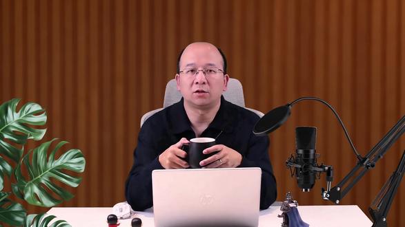 锐评国内外AI,从夯到拉 #锐评 #从夯到拉 #AI #宇哥聊AI