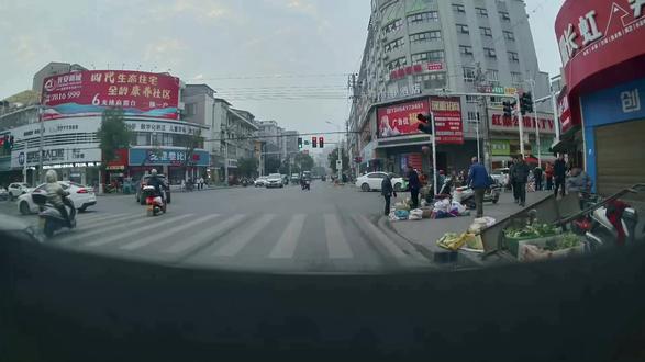 #理想 理他们干嘛,想怎么开怎么开