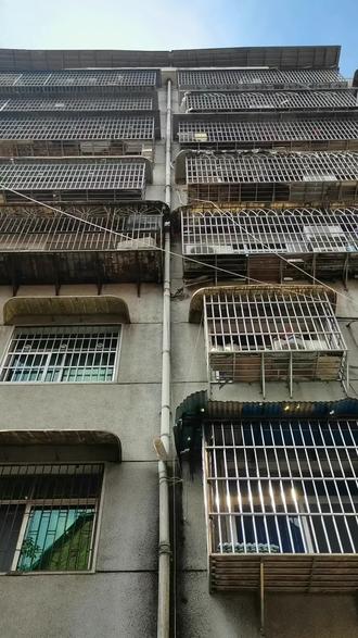 外墙雨水管更换#高空作业