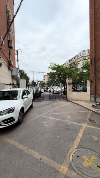 和睦北里两室出租房,非常干净。