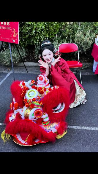 少女心事从来不是一场暗恋 #汉服走向世界 #民族的就是世界的 #有福有爱有梦想家 #国风正当红 #少女心事