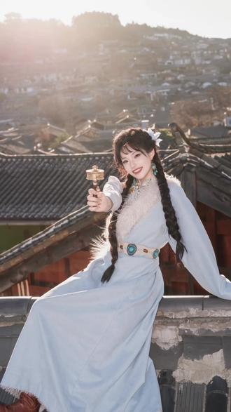 想拍古装写真的必看✨✨✨
摄影馆: @尤麦摄影总店官方号
#丽江古城 #丽江古城拍照写真 #古城写真 #尤麦摄影 #是我本人没错了