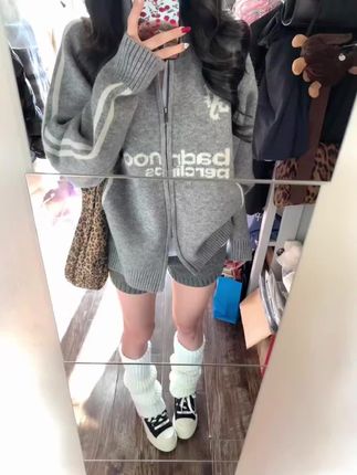 oversize!棒球风圆领拉链毛衣开衫外套女秋装新款韩版宽松针织衫#棒球风#开衫毛衣#韩版#宽松#针织衫