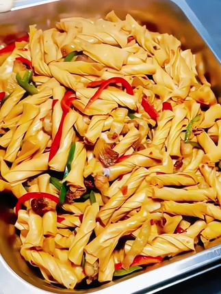 无盐粒豆筋干货豆棍豆肠干豆皮卷手工辣条腐 竹凉拌食材火锅#家常菜 #无盐粒干豆皮 #吃了还想吃