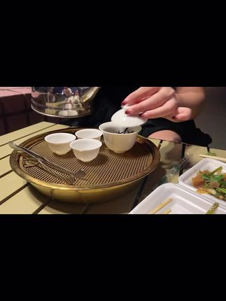 同款茶盘 在下方小黄车