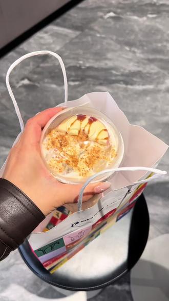 小黄油脆苹果拿铁 都去喝 好好喝#瑞幸咖啡 #瑞幸