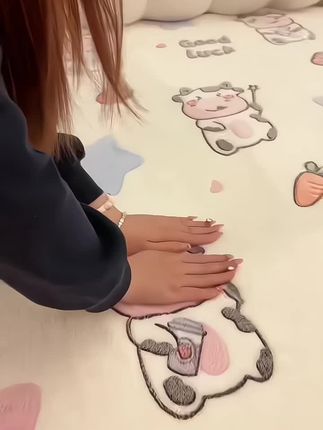 冬季法兰绒毛毯办公室午睡沙发小毯子牛奶绒床单珊瑚绒毯铺盖两用#牛奶绒床单 #毛绒床单 #铺盖两用毯 #加绒加厚毛毯