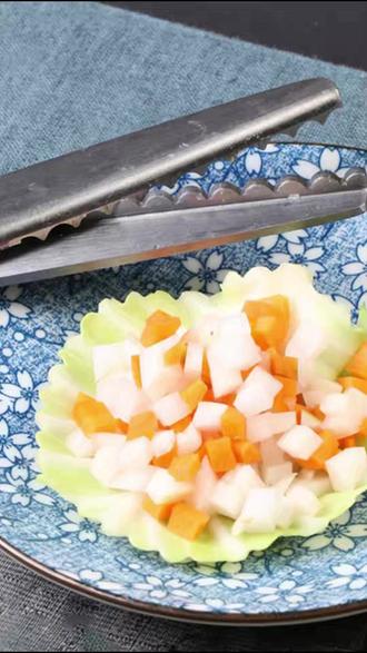 【盘饰造型剪刀】三角波浪剪刀 冷盘花边剪刀DIY锯齿剪刀酒店厨师#盘饰剪刀 #三角波浪剪刀 #冷盘花边 #DIY剪刀 #酒店用品