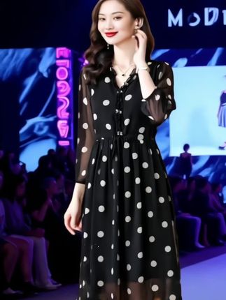 #连衣裙 #夏季新款 #波点连衣裙 #时尚穿搭 #品质女装
