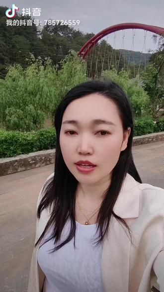 #贵州方言 #同城 问下贵州老乡,蜻蜓用方言怎么说啊