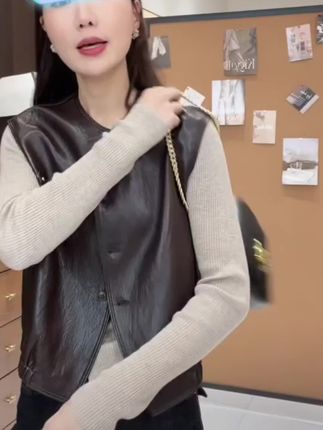 早秋清新百搭修身针织开衫#秋季新款#时尚女装#新款上新 #洋气减龄 #舒适百搭