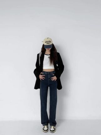 拉夏贝尔女款复古高腰直筒牛仔裤,春秋新款小个子显瘦神器! #女款牛仔裤 #拉夏贝尔牛仔裤 #复古高腰直筒裤 #小个子显瘦裤 #春秋新款裤子