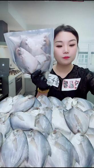 超多好物,快来直播间看看