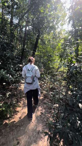 只去有烤肠的地方爬山🌝