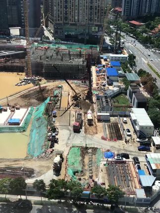 这个位置是监督工作最好的地方。挖掘机。#施工现场实拍 #项目施工
