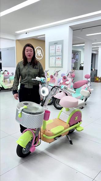 爱玛元宇宙pony 还能设置电子小宠物的电玩风pony,快来 店带走它#元宇宙pony #爱玛惠民季 #五一出行选爱玛 #常州爱玛
