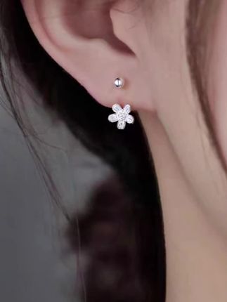 #足银耳饰纯银s999花朵螺丝耳环女轻奢后挂式拧扣2025新款耳饰,
