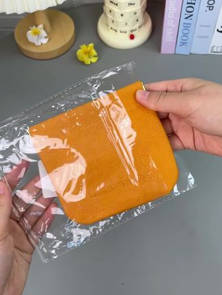 皮革口红包多功能收纳包放到包里装零钱耳环耳钉项链口红,太好用了,还可以装很多卡#口红包#化妆包#小收纳包#包包推荐#晨曦