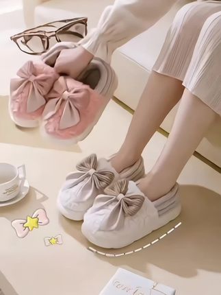 宝子们,这款拖鞋保暖又防滑,提前安排起来,冬天再也不怕冻脚 #软底软面穿上超舒服 #新款女鞋 #脚宽脚胖都可以 #女神必备 #潮鞋只为你打造